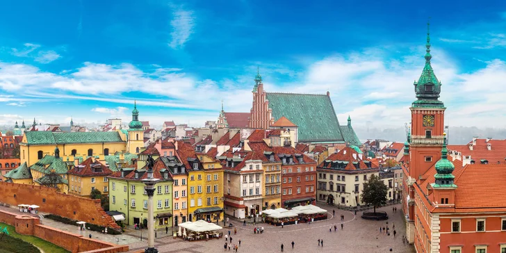 Varšava má množstvo zaujímavostí ako pre milovníkov moderného umenia, tak aj pre tých, ktorí obľubujú historické pamiatky.