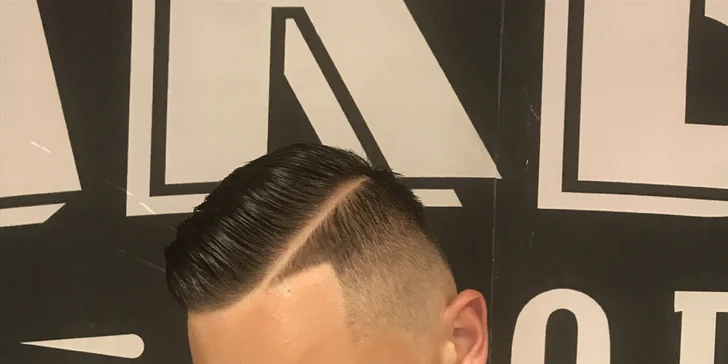 Zdejší barbeři mají dlouholetou praxi a svou práci milují.