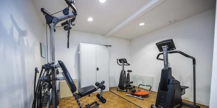 Pokud si budete chtít dát do těla, zajděte do fitness zóny.