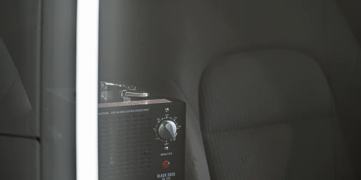 Celé auto vám naleští, a to vč. aplikace ochrany laku, která vydrží až 4 měsíce.
