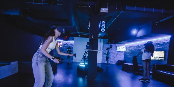 V herně Game Center budete hrát 30 až 120 minut. A klidně i s kamarády. 