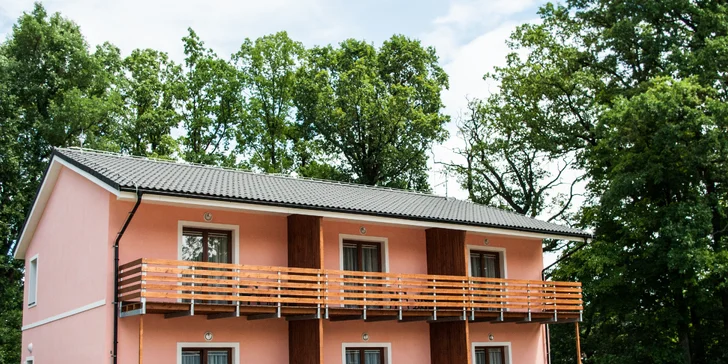 Takhle krásný komplex v naprosto parádním prostředí abyste pohledali.
