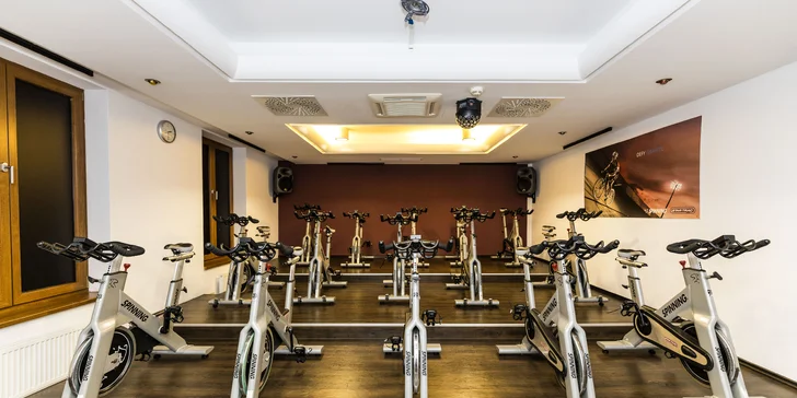 Milovníci aktívneho oddychu ocenia fitness centrum.