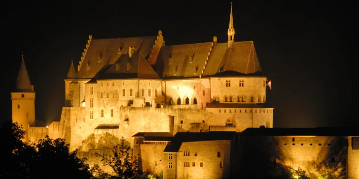 V ceně je cesta tam i zpět a 1 nocleh se snídaní.