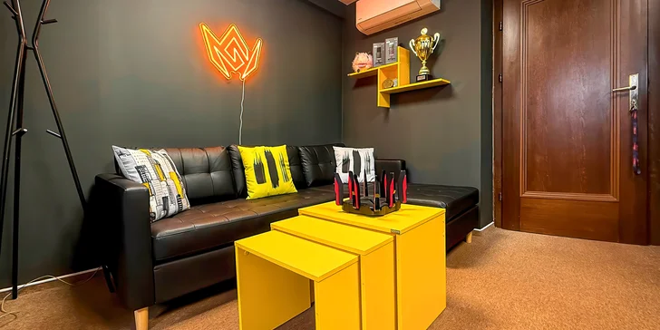 V gaming areně GLORE na vás čeká špičkové vybavení, které milují i profesionální gameři.

