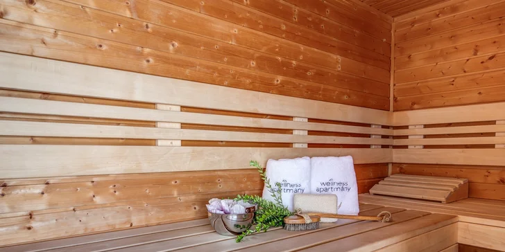 Finská sauna vám prohřeje svalstvo unavené z výletů po okolí. 