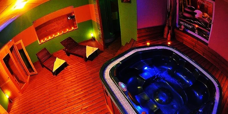 Oddýchnite si v hotelovom wellness centre a príjemne sa uvoľnite v klasickej fínskej saune, vírivke, v perličkovom kúpeli a oddychovej zóne.