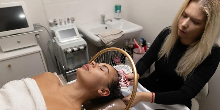 V ponuke nájdete 2 varianty relaxačných procedúr, ktoré vášmu telu dodajú dokonalý relax a vašim vlasom nový život.