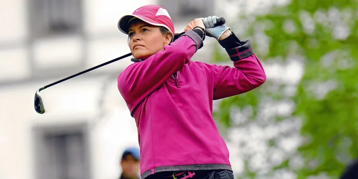 Lekce základů golfu pod dohledem zkušené trenérky v Golf Resort Průhonice, pro 1 nebo 2 osoby