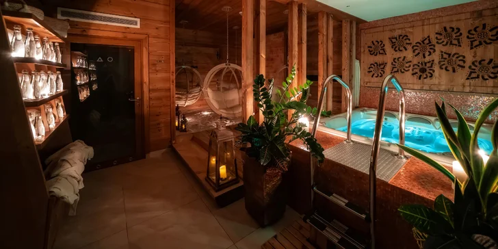 Ve wellness si užijete vířivku, sauny i relax zónu.