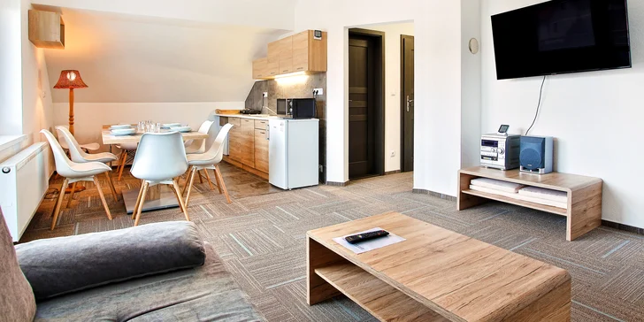 Pohodový pobyt v Liptovském Mikuláši pro pár i rodinu: vybavené moderní apartmány s kuchyňkou