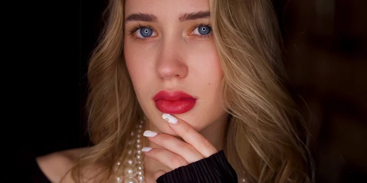 Permanentný make-up: Púdrové obočie alebo akvarelové pery