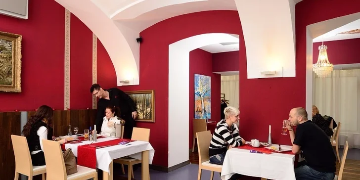 Na závěr dostanete sladkou tečku – crème caramel s levandulí.