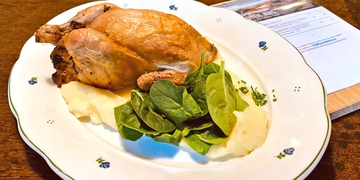 Na pití voucher neplatí, ale určitě nenechte nápojový lístek bez povšimnutí. Potrefená husa, to je i skvěle ošetřené pivo. 