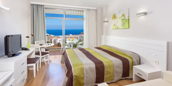 Resort vás na první pohled okouzlí svou poklidnou atmosférou a architekturou.