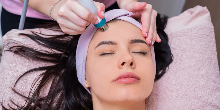 Balíčky krásy: Ošetrenie pleti, anticelulitídny zábal, Lash lift či laminácia