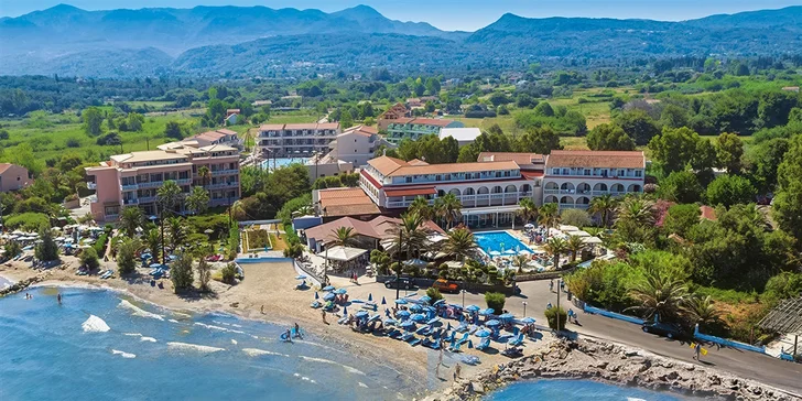 Dovolená na Korfu: 3* hotel Angela Beach u moře, all inclusive a letenka, bazény