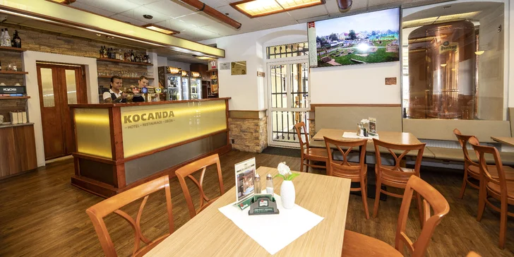 Restauraci najdete v Děčíně jen kousek od tekoucího Labe. 