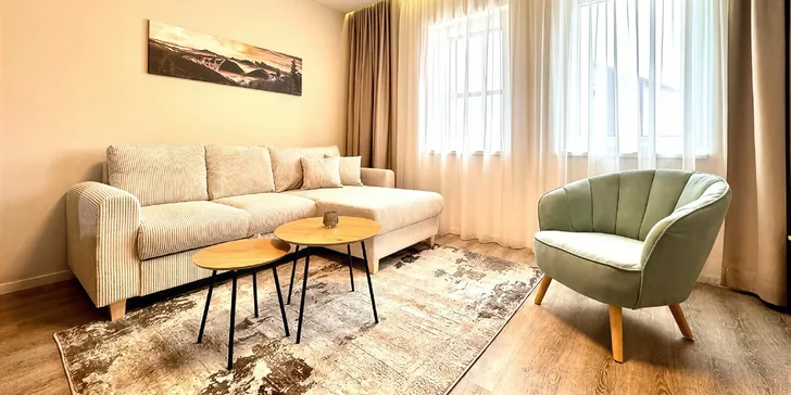 Hotel Tyrapol vás privíta v malebnej Oravskej Lesnej, ktorá je preslávená svojou atmosférou a pohostinnosťou.