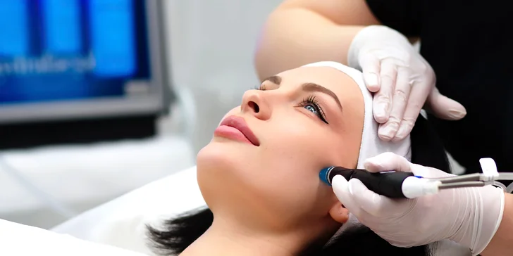 Hydrofacial kombinuje čistenie, exfoliáciu, omladenie a hydratáciu pokožky