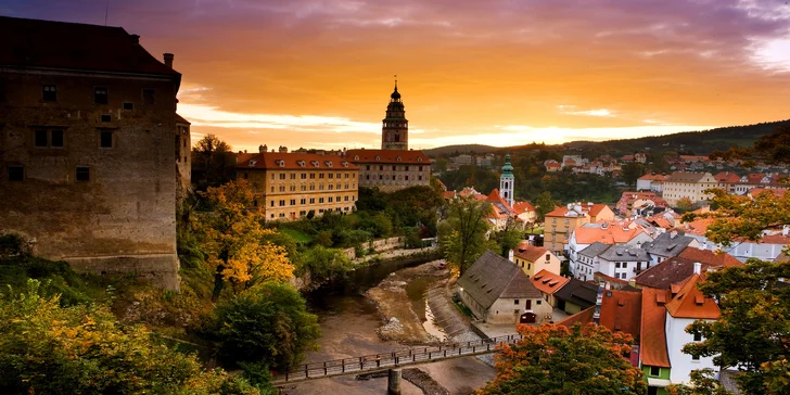 Zažite čarovnú atmosféru historického mesta Český Krumlov vo dvojici
