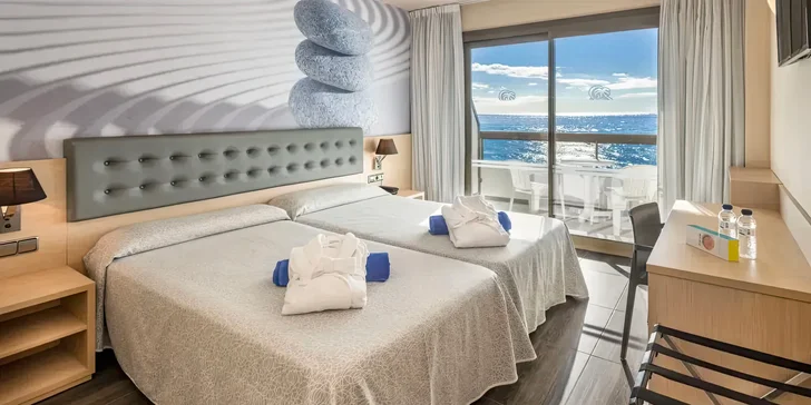 Ve 4* hotelu Tropic Park jsou pro vás připraveny 2lůžkové pokoje.