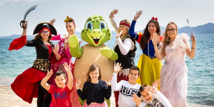 Pre deti organizuje program tím animátorov.