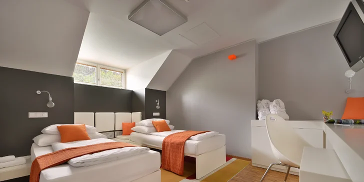 Duplex Suite je mezonetový pokoj až pro 4 osoby. 