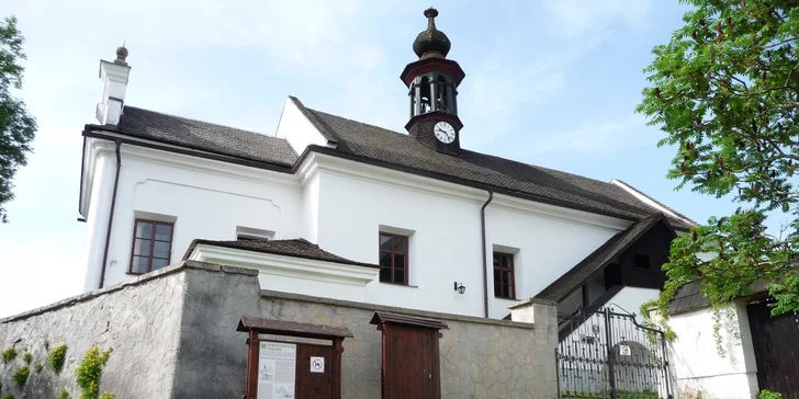 Prohlédněte si třeba kostel v Horní Vltavici.