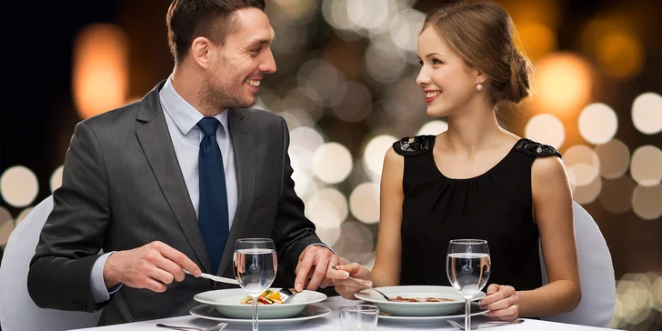 500 až 2000 Kč na cokoliv v restauraci Galerie Třeboň: rybí speciality, české dobroty i nápoje