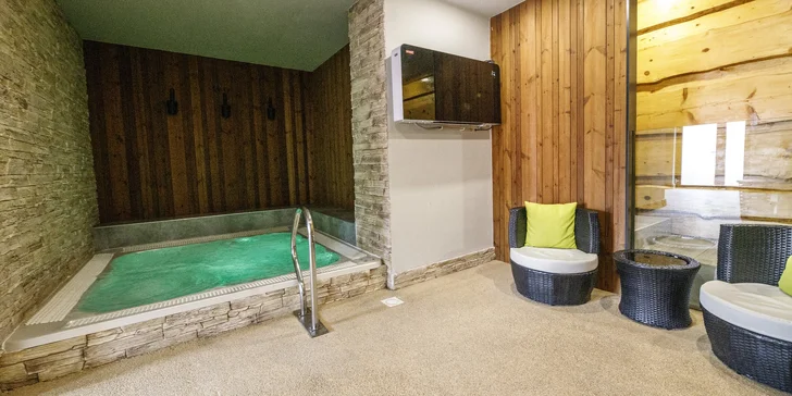 Relax kousek od Klínovce: 4* hotel s privátním wellness, pokoj se snídaní nebo studio s kuchyní