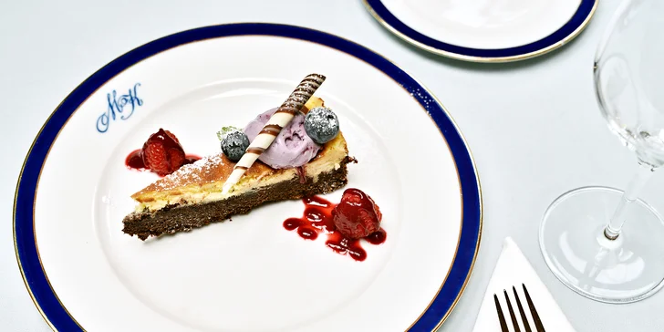 Všechny chutě dozní nad lahodným cheesecakem.