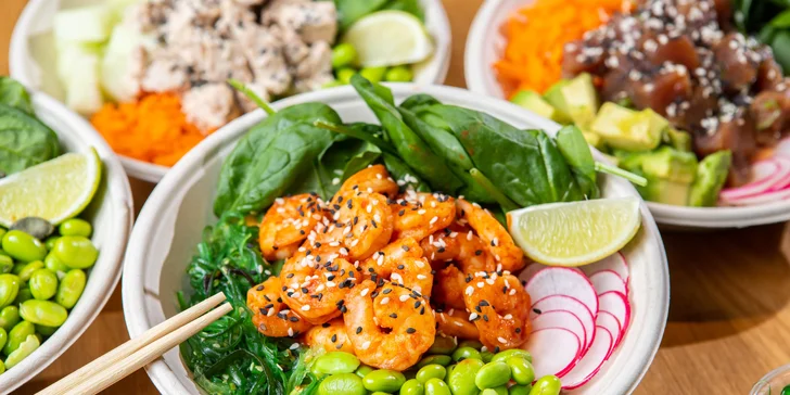 Krevetové Poké + wakame šalát + bezodný nápoj 