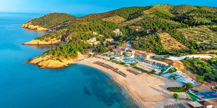 Letecky na Thassos: 5* Hotel Blue Dream Palace přímo u písečné pláže Triniti, polopenze