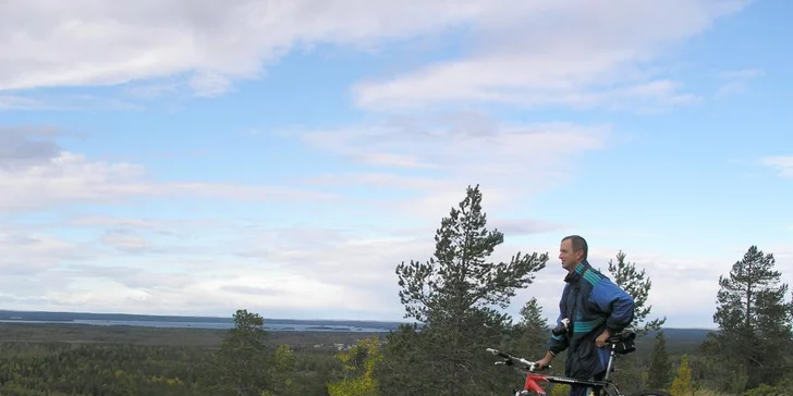 Pre cyklistov a turistov je to tu raj. A tiež pre vodákov, rybárov alebo tých, ktorí si chcú len vyčistiť hlavu.