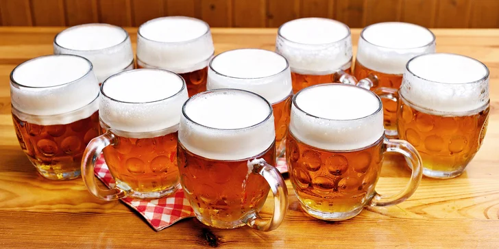 Na pořádnou žízeň: 10x půllitr Hořkého Březňáku či Bohéma i brambůrky