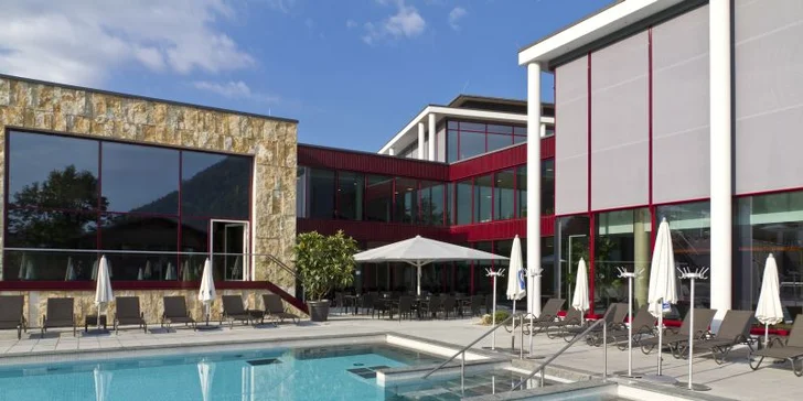 Termální lázně Rupertus, které jsou od hotelu vzdáleny cca 20 km. 