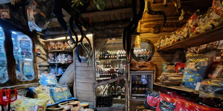 Kupte dárek sobě nebo svým blízkým v pekelném suvenýr shopu.