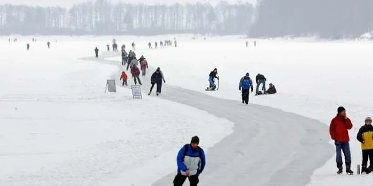Lipno - bruslařská dráha