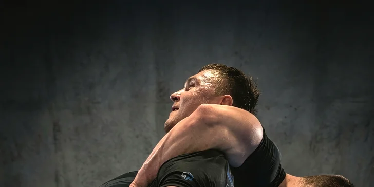 Kickbox vám pomůže zlepšit vytrvalost a spálit (hromadu) kalorií. 