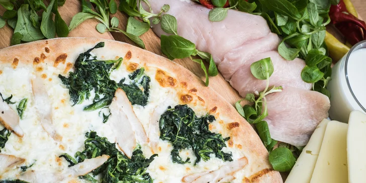 Vyberou si vegetariáni, milovníci masa i experimentátoři. Co třeba pizza s tvarůžky?