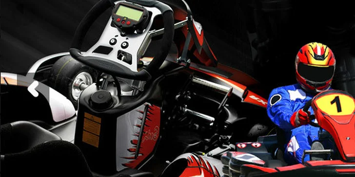Jízda na nadupaných motokárách pro 2 osoby