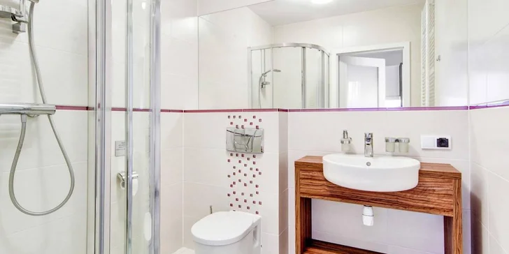 V žádném apartmá nechybí moderní koupelna.