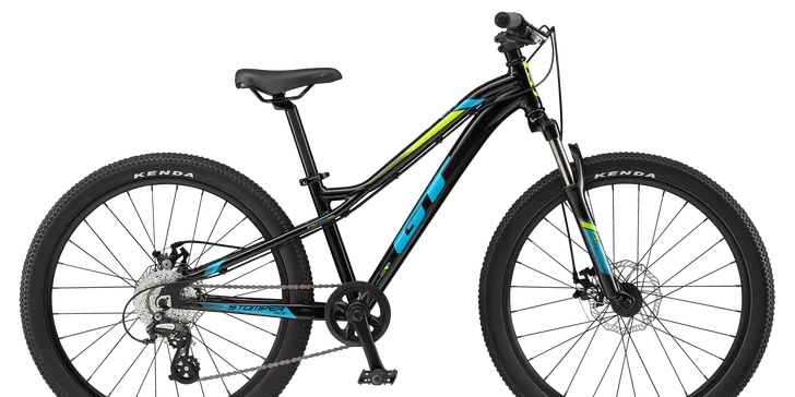  Dospělí proženou jízdní kolo Trek X-Caliber 7 Viper Red, děti zase osedlají Stomper 24 Ace.