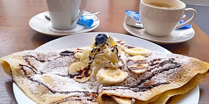 K jednomu či druhému dostanete navíc i espresso či latte, a to klidně i do ruky na odnos s sebou. 