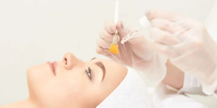 Letná antioxidačná kúra na vypnutie pleti v salóne Ariini