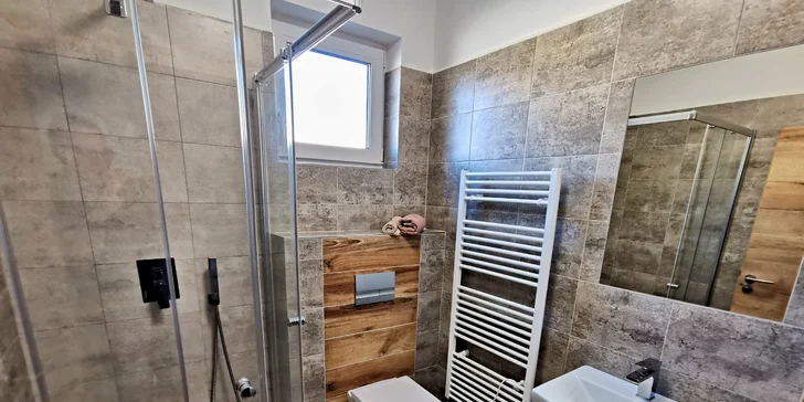 Vlastní koupelna je samozřejmostí. 