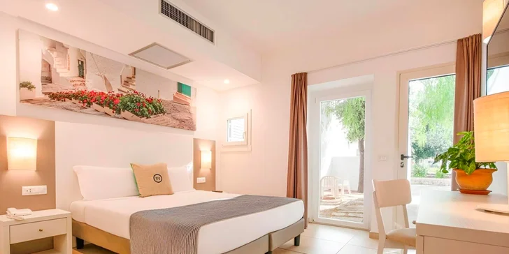 CK Fischer vás zve do 4* hotelu TH Ostuni, který je obklopen privátní zahradou o velikosti více než 100 hektarů.