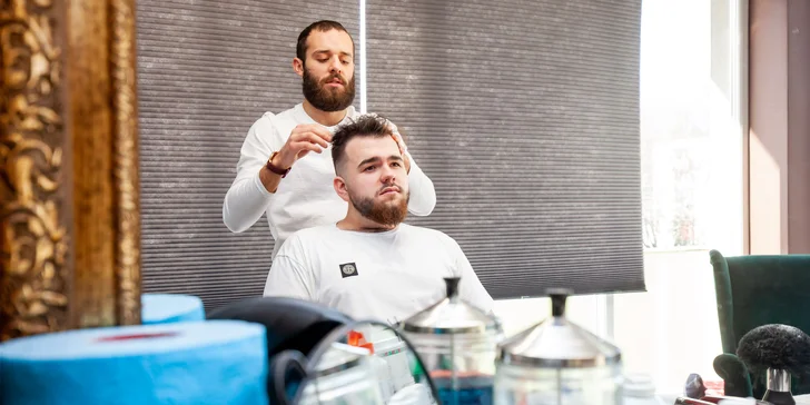Pánsky strih s úpravou brady u barbera