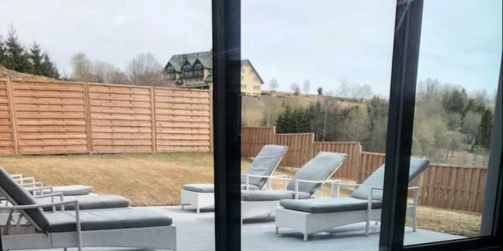 V hotelovém wellness jsou celkem 3 vířivky.